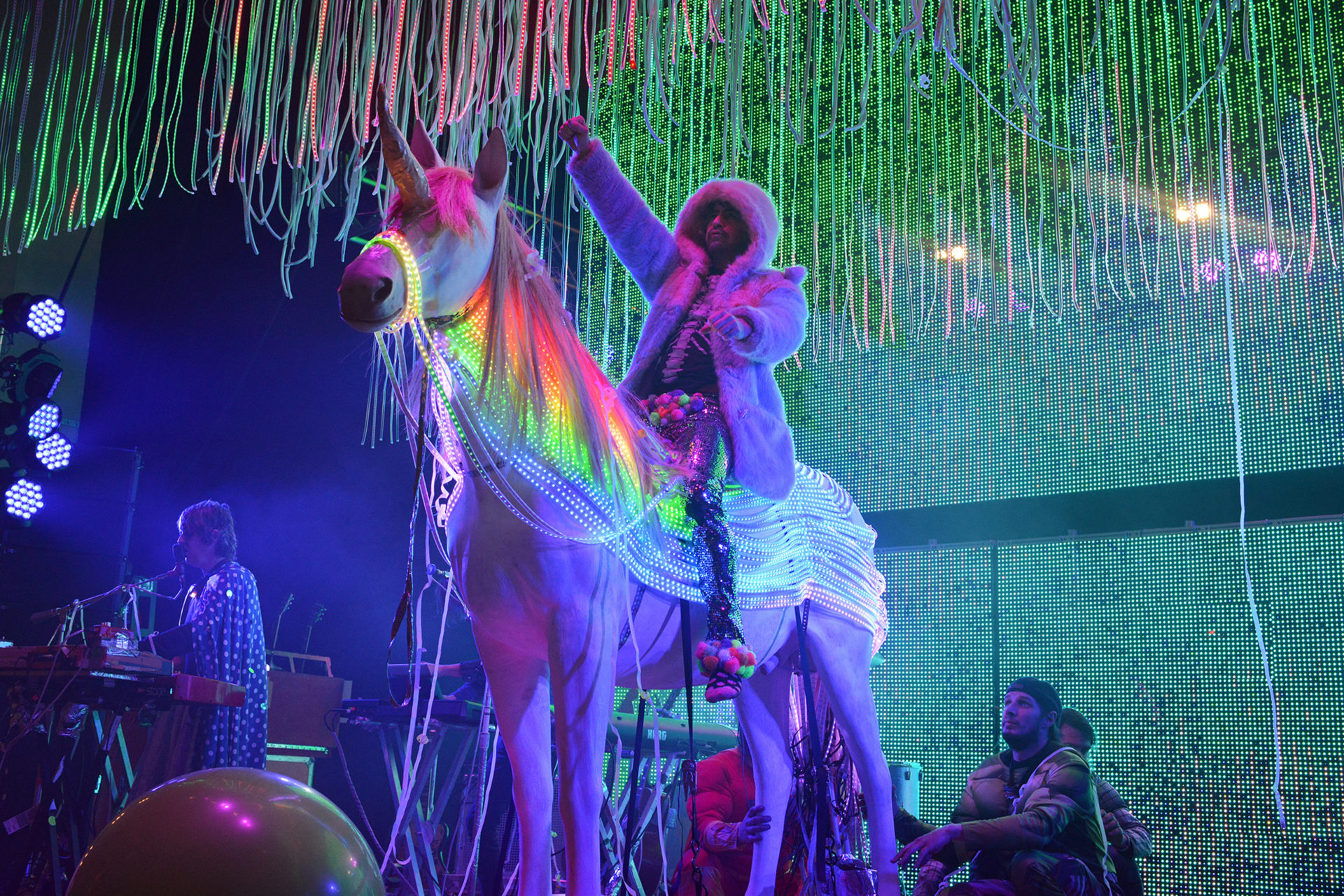 So What If The Flaming Lips New Album Is Ambient And Subdued They ve Still Got A Rainbow 