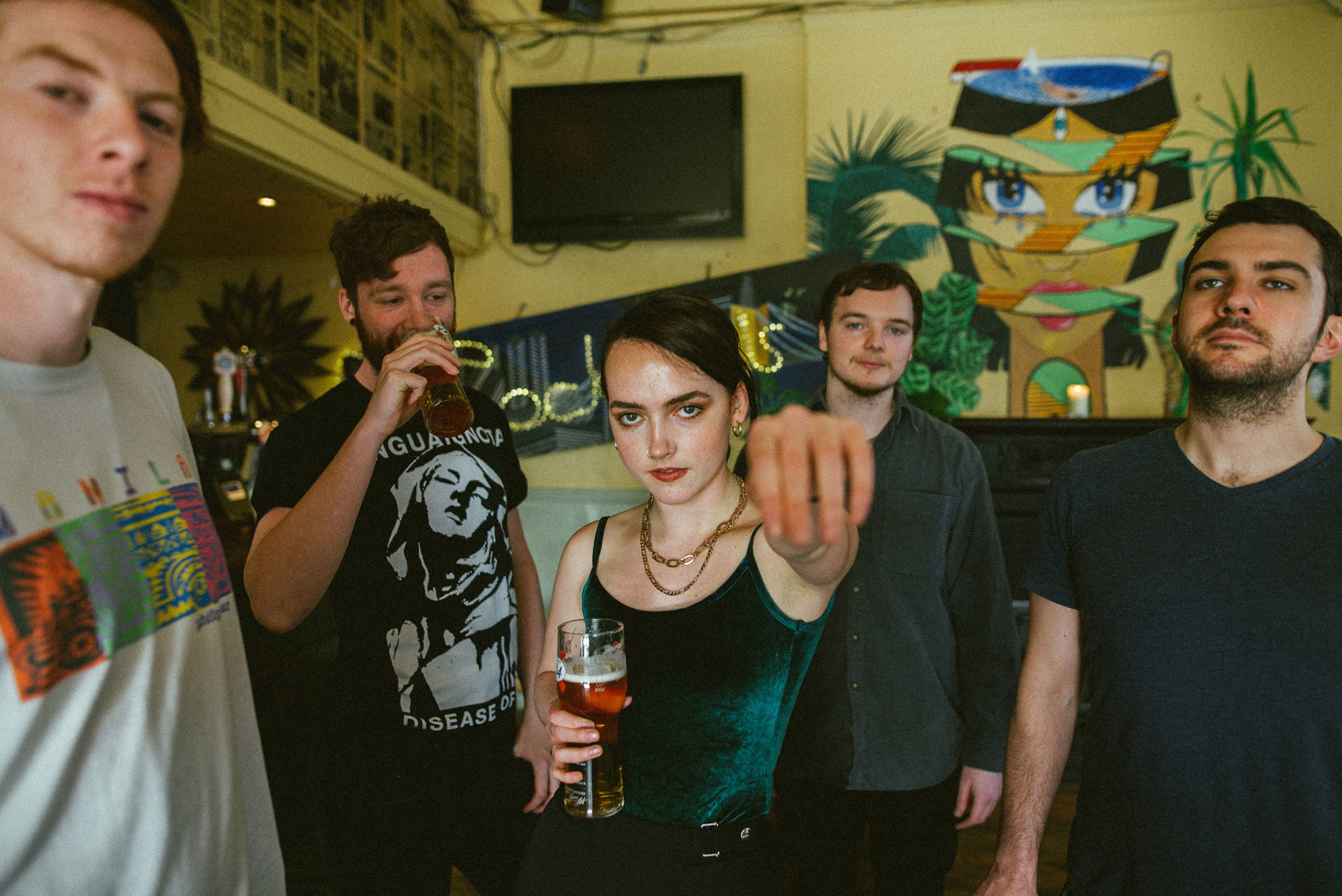 Just Mustard Abstractions in triphop, rock loops and the score of