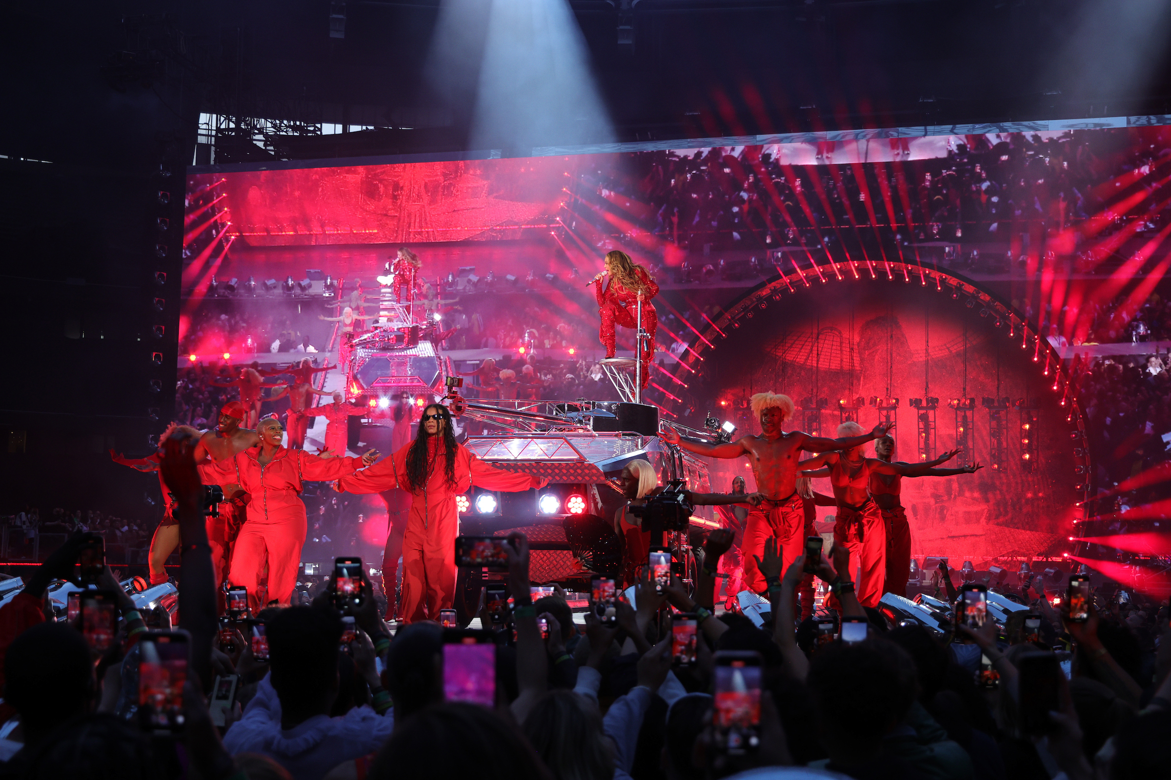 Beyonce on top of a mechanical tank on stage