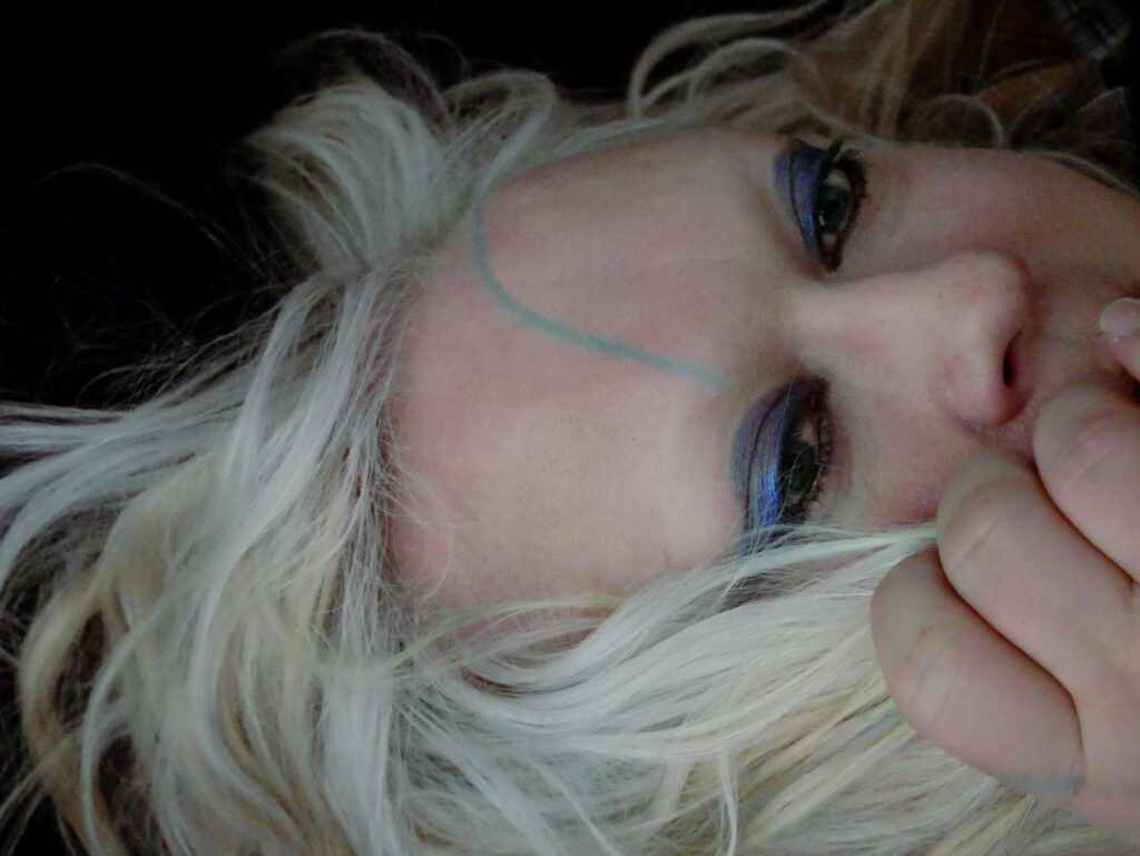 ANOHNI: "I was taught to sing by Boy George, Marc Almond and Elizabeth Fraser" - Vimarsana News